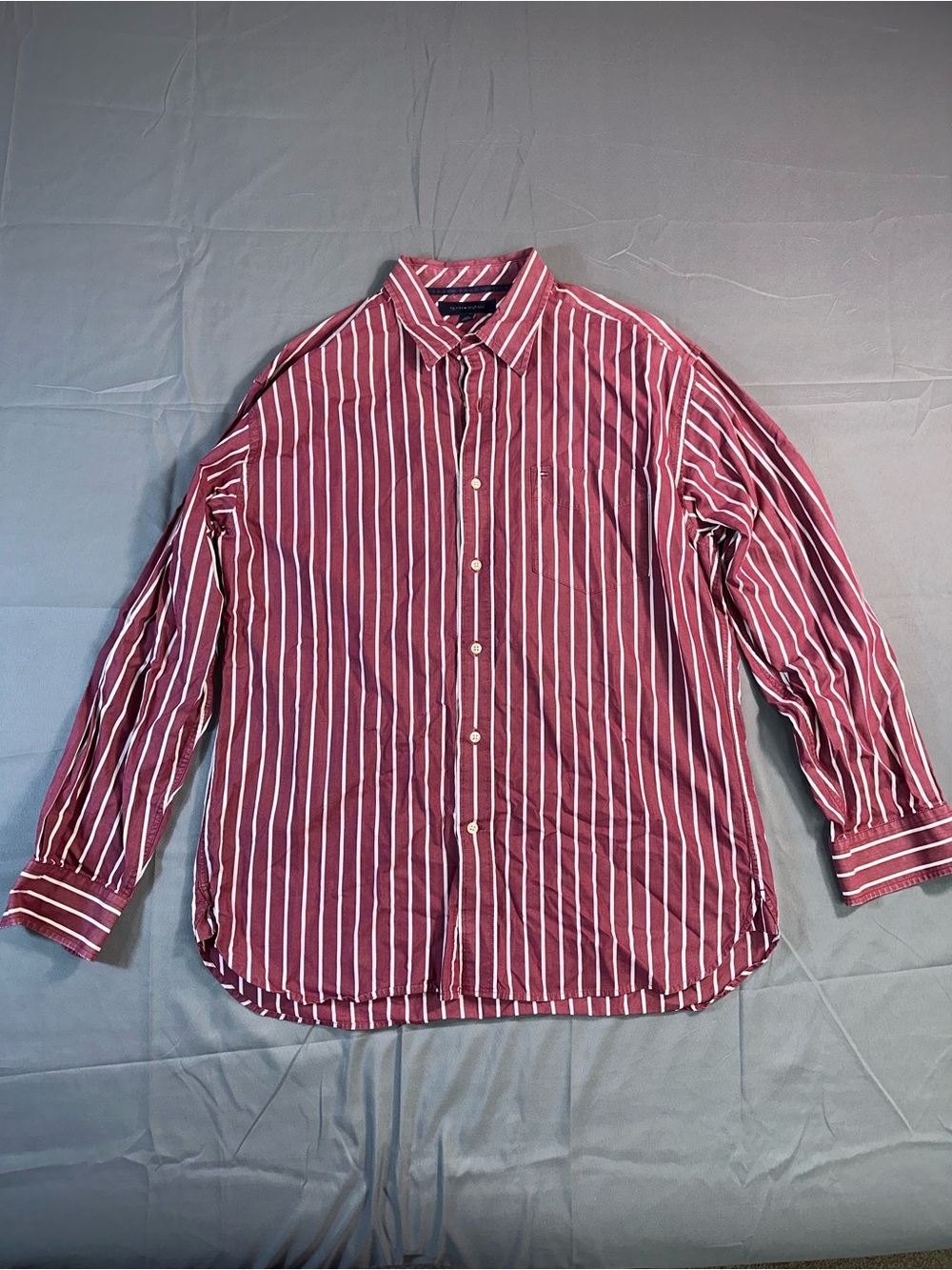 Tommy Hilfiger Red White Stripe Long Sleeve Button Up Men's Large